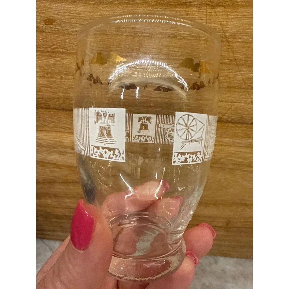 Vintage Americana Juice‎ Glasses Set of 8 Patriotic Eagle Liberty Bell Gold Rim